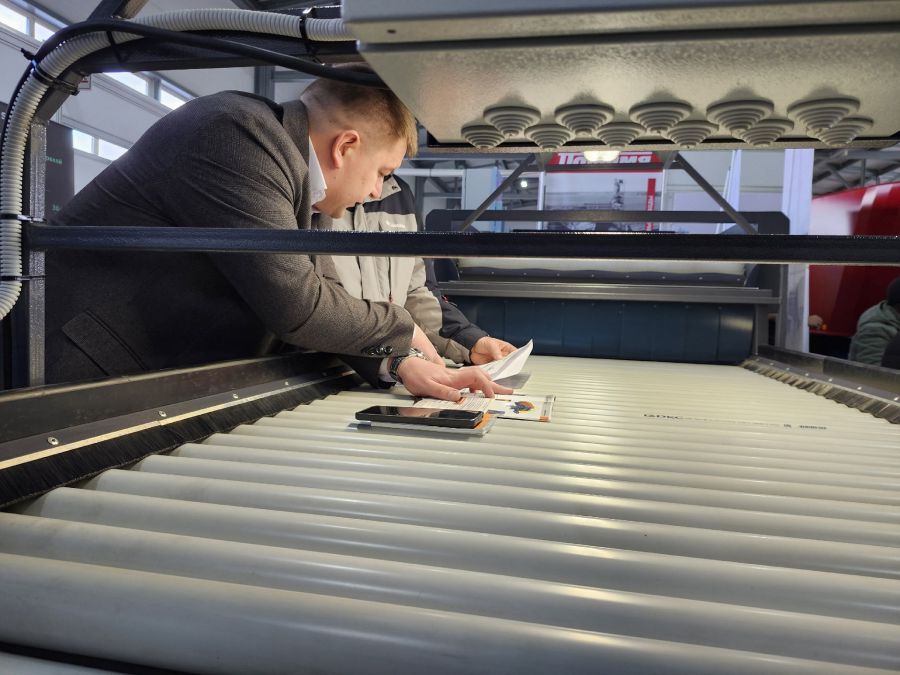 538f9b35a04b42ddfdd65b6412a0fc36 900x