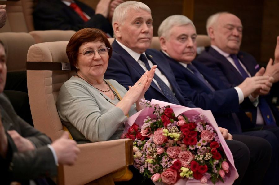 77578bf0e45acd7a0cfa2dbffed17860 900x